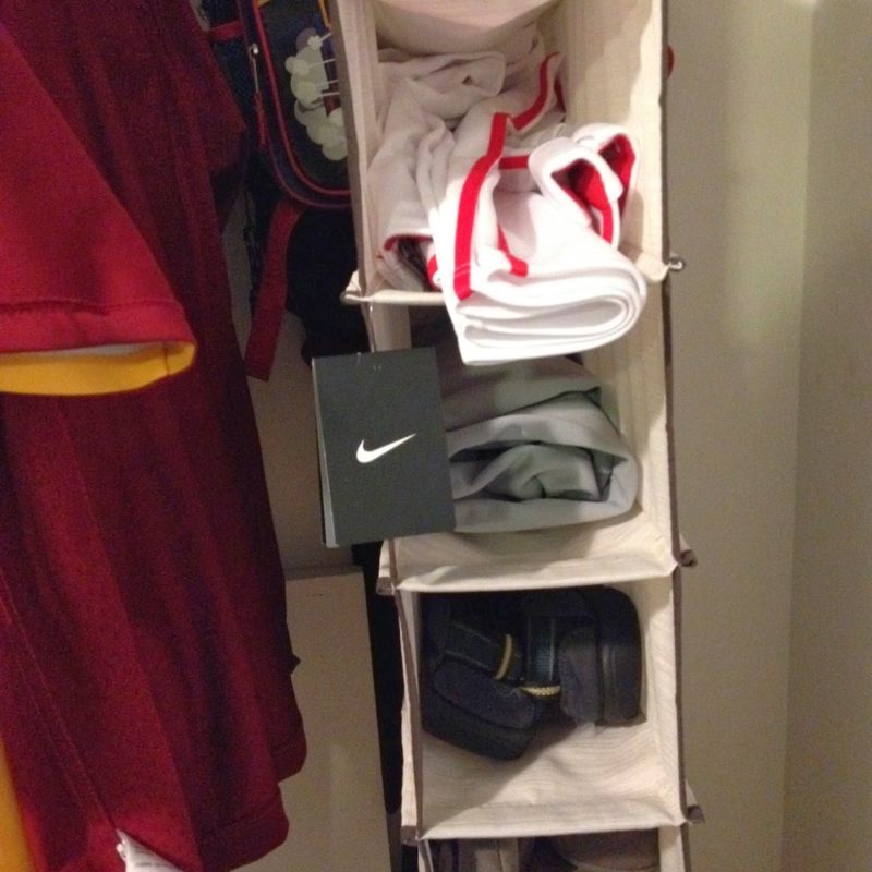 Easy Closet Organization