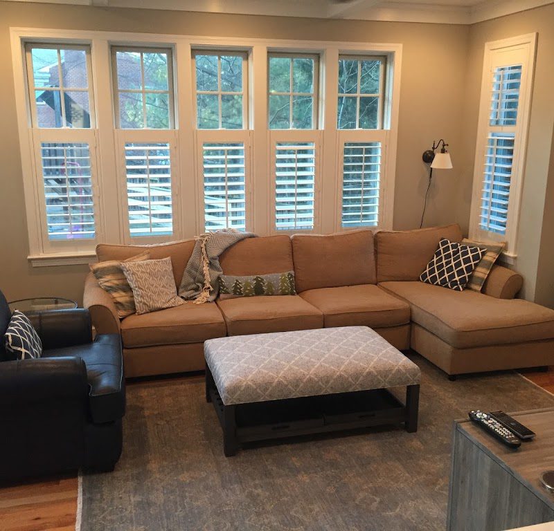 Before/After ::  Beautiful and Cozy Family Room