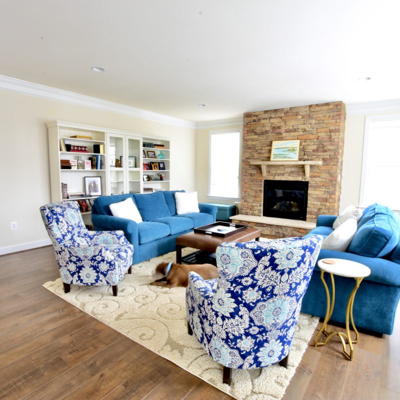 A Light and Airy Living Room